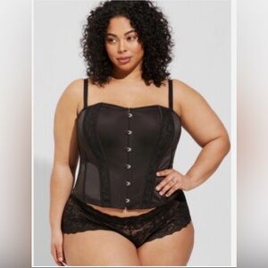 Torrid Black Lace Detail Corset